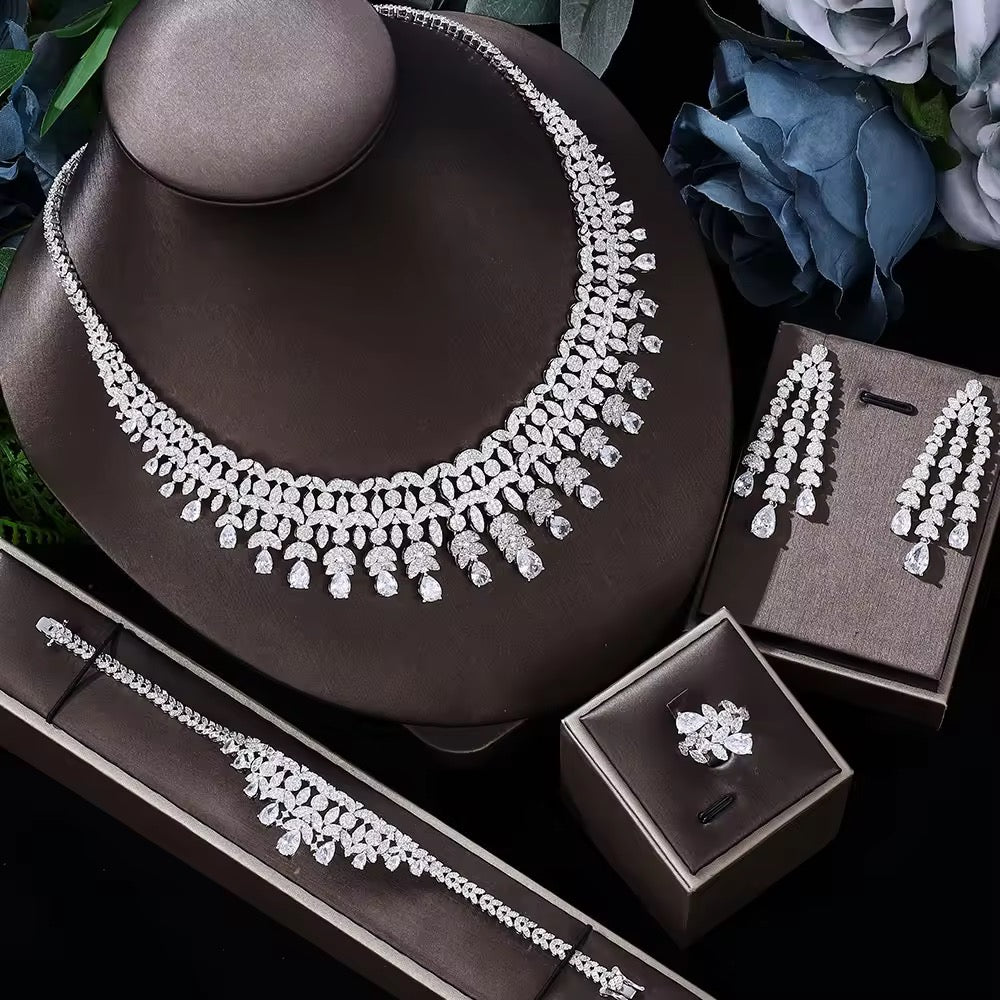 Conjunto de joyas con tulipanes imperiales