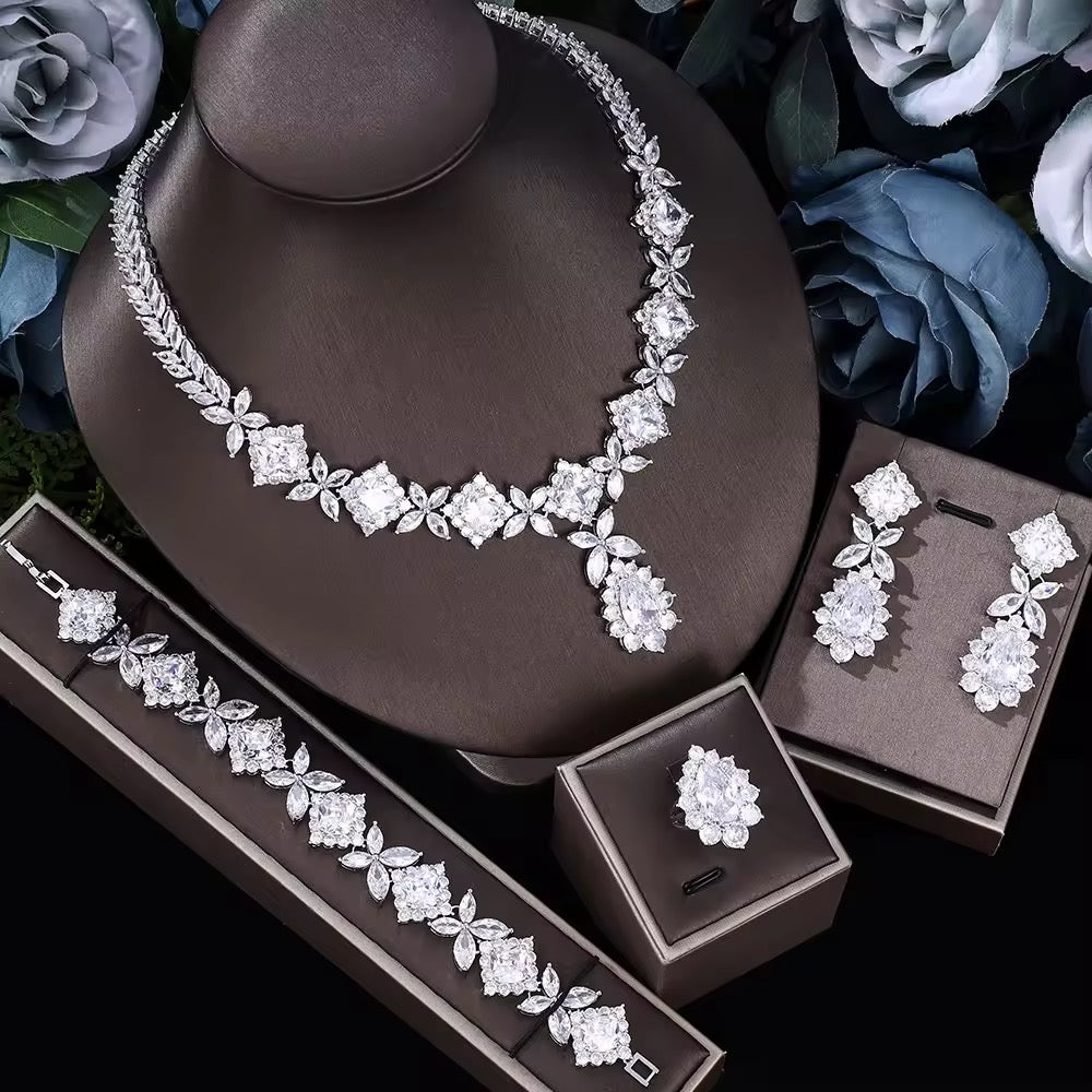 Monarch Jewelry Set - CheLon